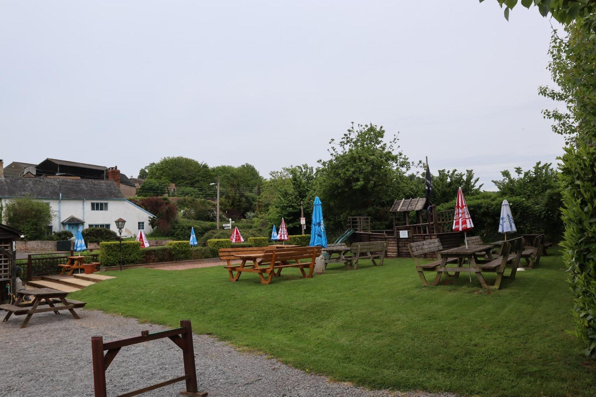 The White Horse Inn Washford Exteriör bild